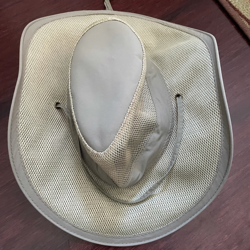 Dorfman Pacific adventure hat